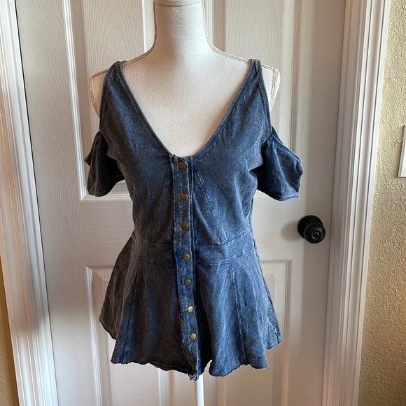 Free People Tops - Free People - Open Shouldered Knit Top